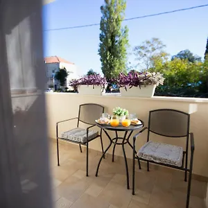 https://iris-apartments.splithotels.org